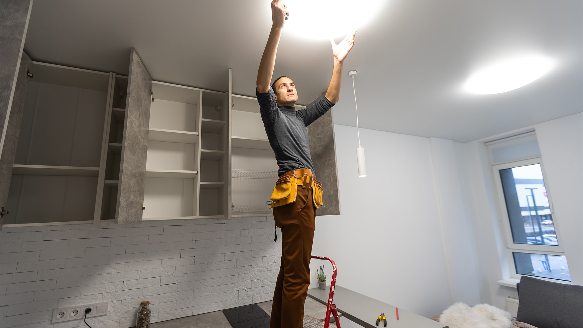 Electrician Hampshire